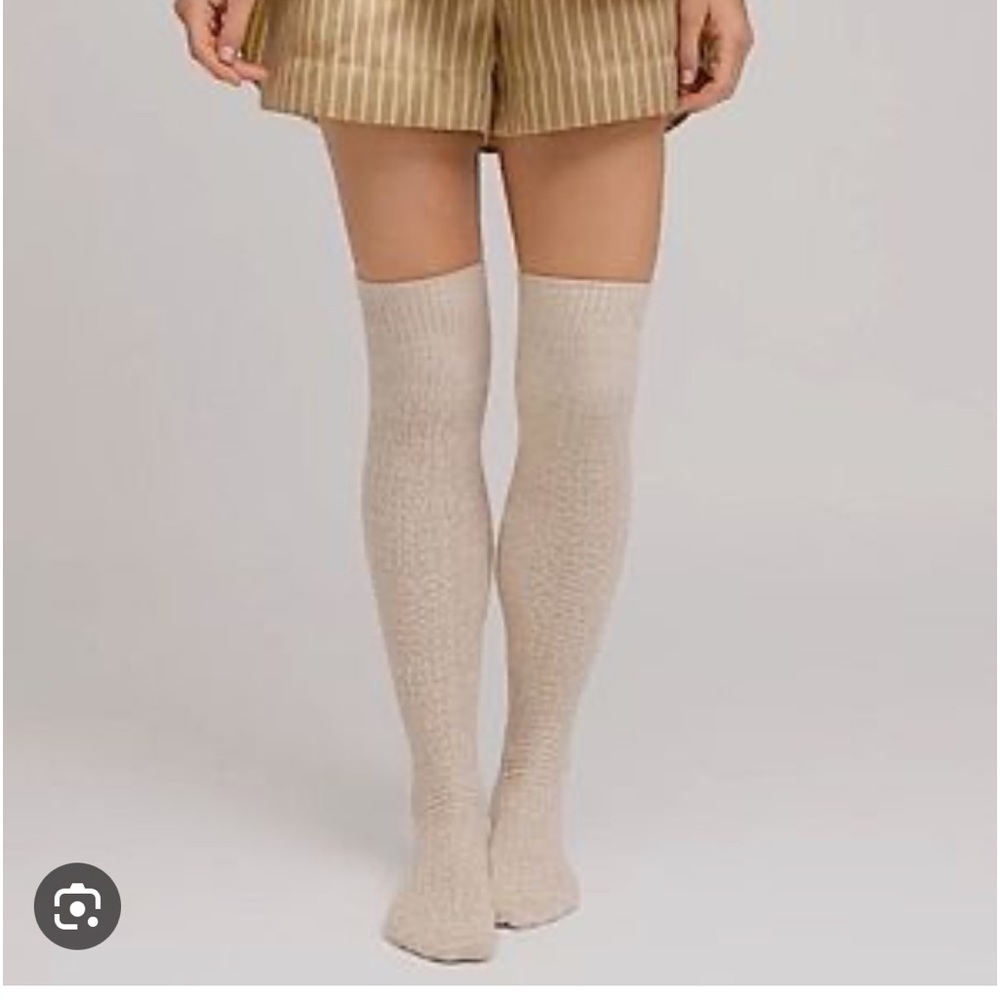 Pudus Over The Knee Sweater Socks $15 Fits Shoe Size 6 thru 10